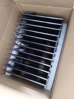N140BGE-E33 INNOLUX 14,0» 1366 (RGB) ДИСПЛЕЕВ LCD ² ×768 220 cd/m ПРОМЫШЛЕННЫХ